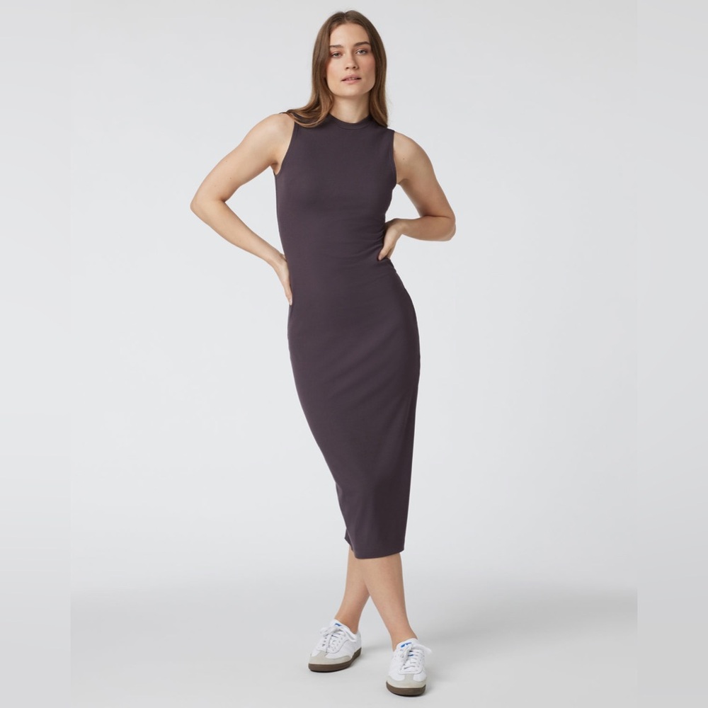 Vuori Women's Sleeveless Purple Dress